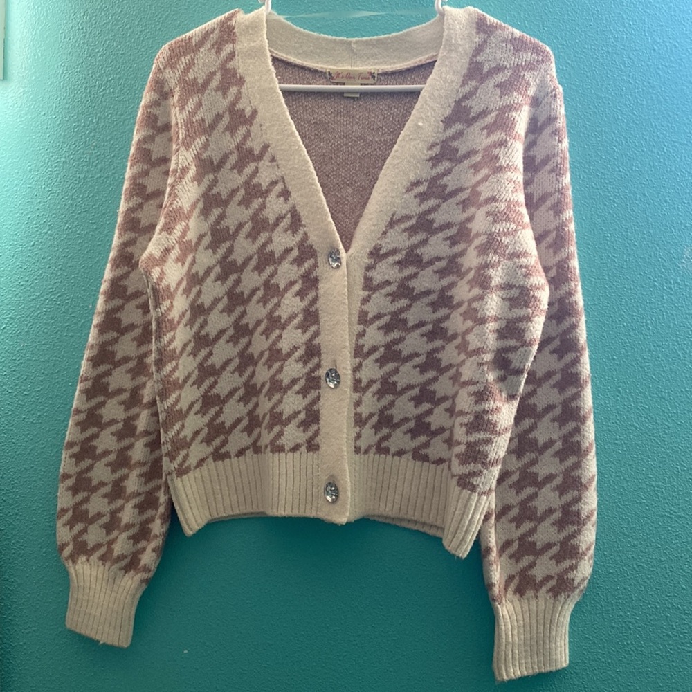 Soft 3 button cardigan